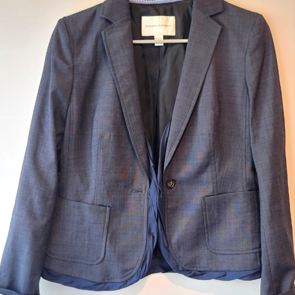 Banana Republic Charcoal Stretch Wool Blend Size 8 Blazer